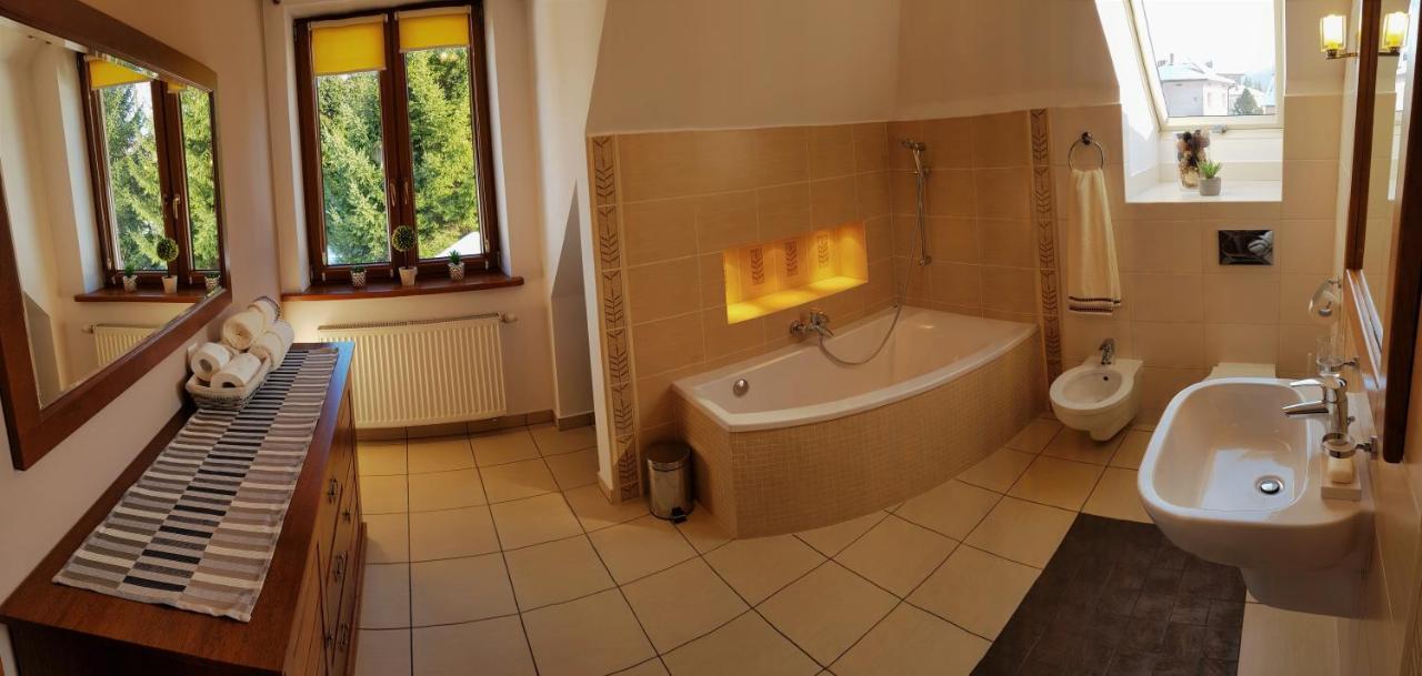 Appartement Apartament W Sercu Ustrzyk à Ustrzyki Dolne Extérieur photo